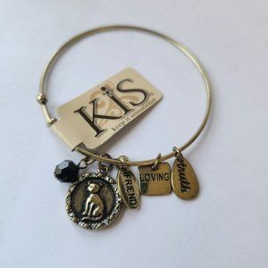 NWT Gold tone charm bracelet with black stone/bead, cat charm, love, friend.